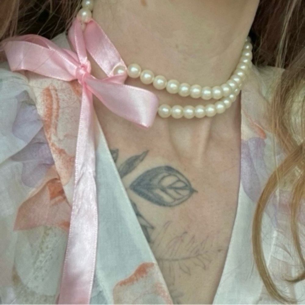 Powder Pink Pearl Necklace Vintage “Dinah” Peachy Elegant Classic Minimal Pearlc